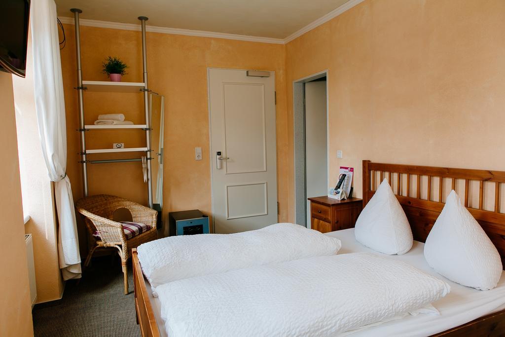 Landhotel Airport-Inn Lautzenhausen Luaran gambar